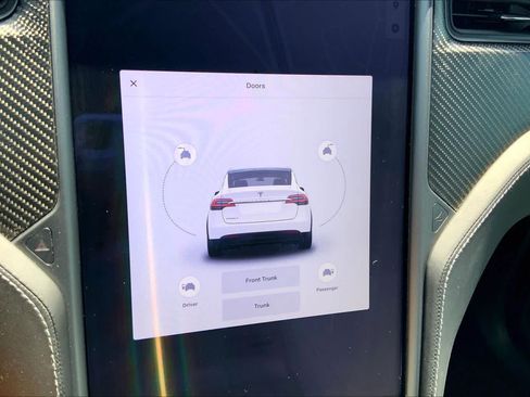Used 2021 Tesla Model X Performance AWD/4WD image 31