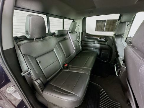 Used 2022 GMC Sierra 1500 Elevation w/ Elevation Premium Package AWD/4WD image 32