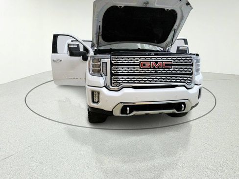 Used 2021 GMC Sierra 2500 Denali w/ Denali Ultimate Package AWD/4WD image 9