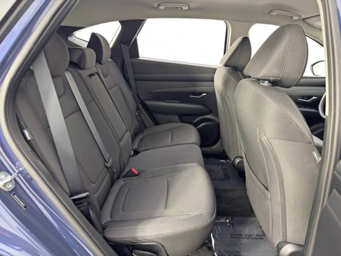 Used 2025 Hyundai Tucson SE image 37