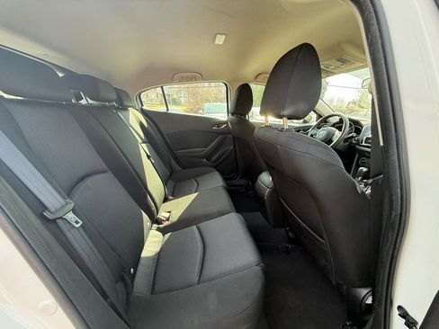 Used 2014 MAZDA MAZDA3 i Sport image 23