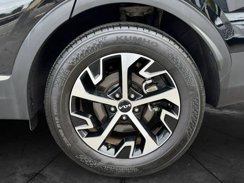 Certified 2024 Kia Sportage EX AWD/4WD image 25