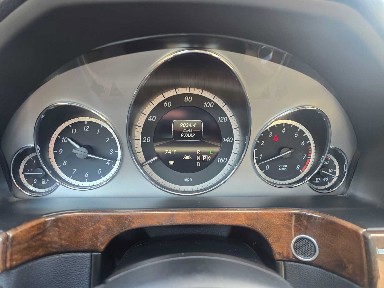 Used 2013 Mercedes-Benz E 350 Sedan image 25