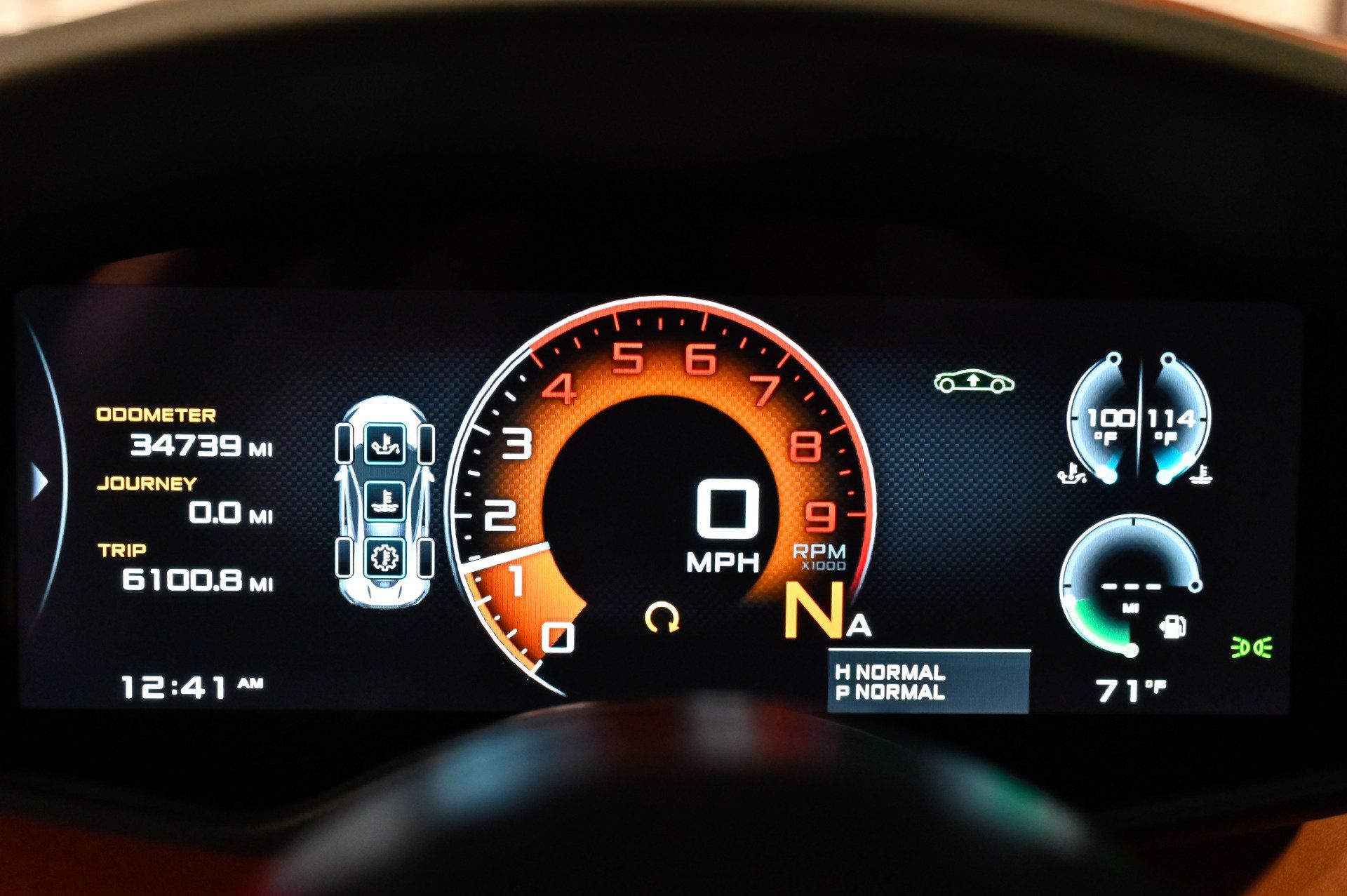Used 2017 McLaren 570S RWD image 8