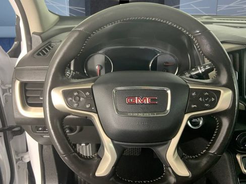 Used 2022 GMC Terrain Denali AWD/4WD image 32