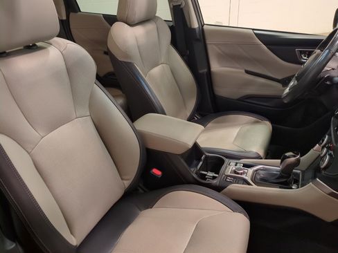 Used 2021 Subaru Forester Limited image 11