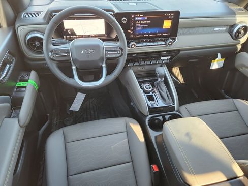 New 2026 Chevrolet Colorado ZR2 w/ Technology Package image 18