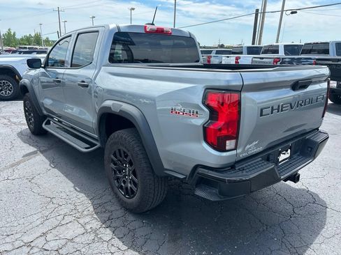 Used 2024 Chevrolet Colorado Trail Boss AWD/4WD image 7
