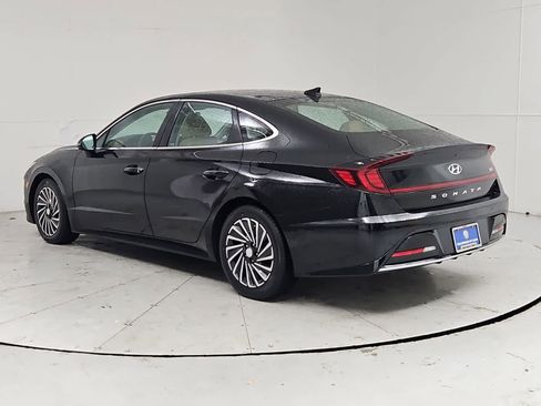 Used 2022 Hyundai Sonata Limited FWD image 4