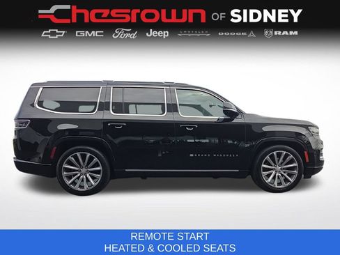 Used 2023 Jeep Grand Wagoneer Series II AWD/4WD image 12