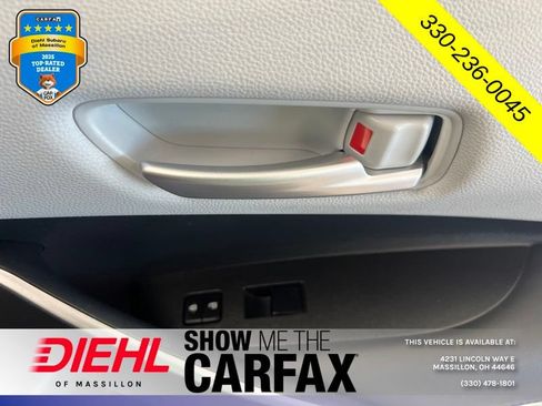 Used 2022 Toyota Corolla SE FWD image 16