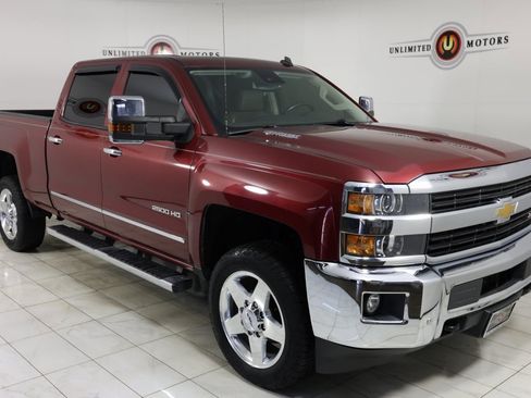 Used 2015 Chevrolet Silverado 2500 LTZ w/ Duramax Plus Package image 34