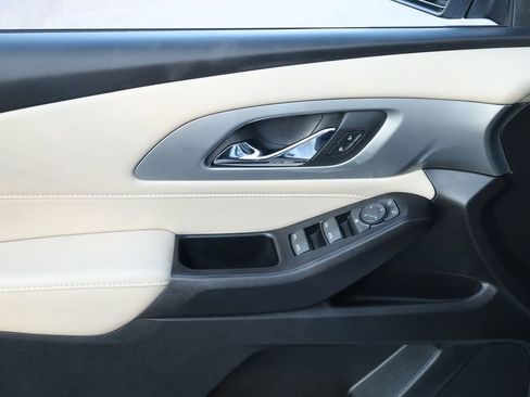 Used 2023 Chevrolet Traverse LS w/ Safety Package image 24