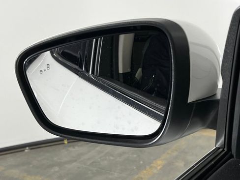 Used 2021 Ford Escape Titanium w/ Class II Trailer Tow Package image 40