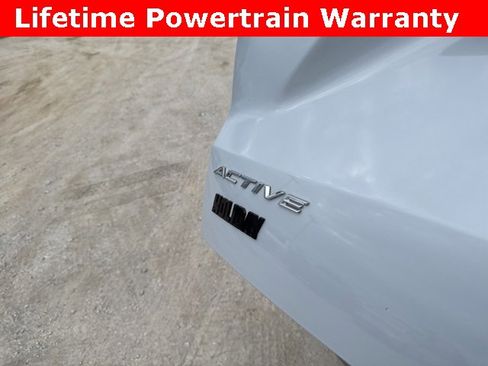 Used 2025 Ford Escape Active image 8