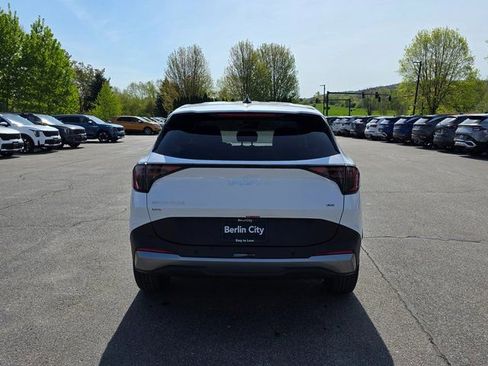 New 2026 Kia Sportage LX AWD/4WD image 6