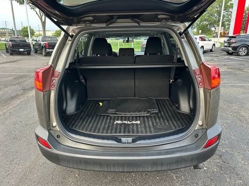 Used 2013 Toyota RAV4 XLE AWD/4WD image 15