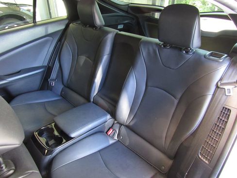 Certified 2019 Toyota Prius Prime Advanced w/ Carpet Mat Package FWD image 17