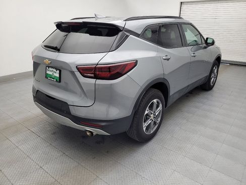 Used 2024 Chevrolet Blazer LT w/ Convenience Package FWD image 9