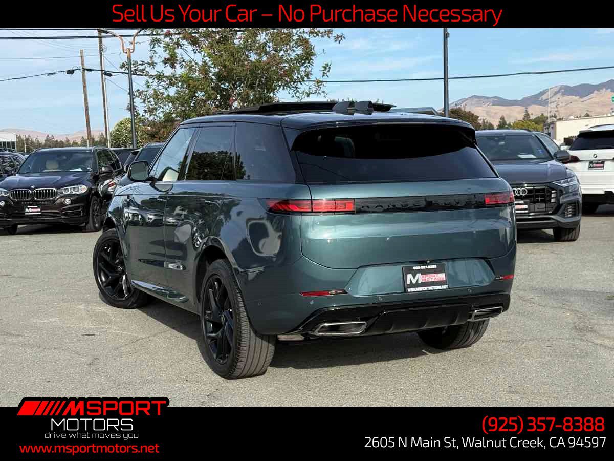 Used 2024 Land Rover Range Rover Sport Dynamic SE AWD/4WD image 4