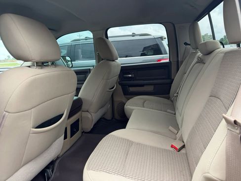Used 2012 RAM 1500 Big Horn w/ Luxury Group RWD image 13