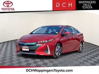 Used 2018 Toyota Prius Prime Plus FWD video 1