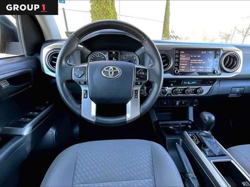 Certified 2023 Toyota Tacoma SR5 AWD/4WD image 6