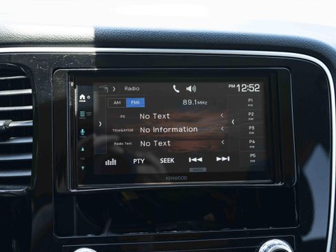 Used 2020 Mitsubishi Outlander SEL FWD image 31