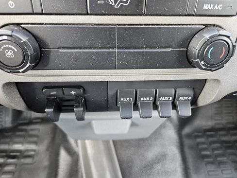Used 2016 Ford F350 XLT RWD image 60