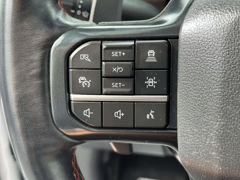 Used 2025 Ford F150 Raptor AWD/4WD image 17