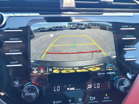 Used 2020 Toyota Camry XSE FWD image 11