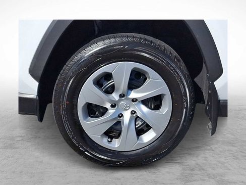 Used 2023 Toyota RAV4 LE image 6