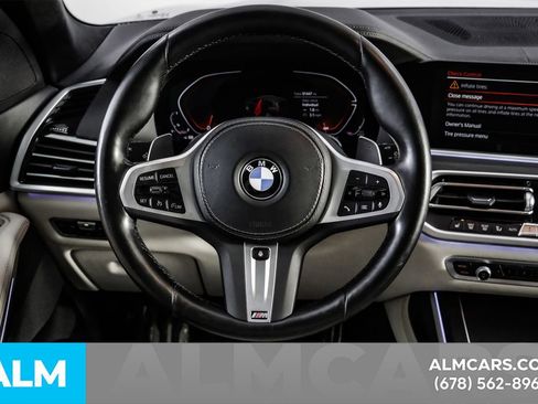 Used 2022 BMW X7 xDrive40i w/ M Sport Package image 29