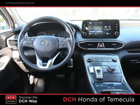 Used 2021 Hyundai Santa Fe SE image 8
