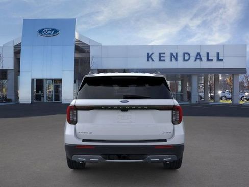 New 2026 Ford Explorer Active w/ Active Comfort Package image 5