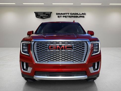 Used 2021 GMC Yukon Denali w/ Denali Ultimate Package image 8
