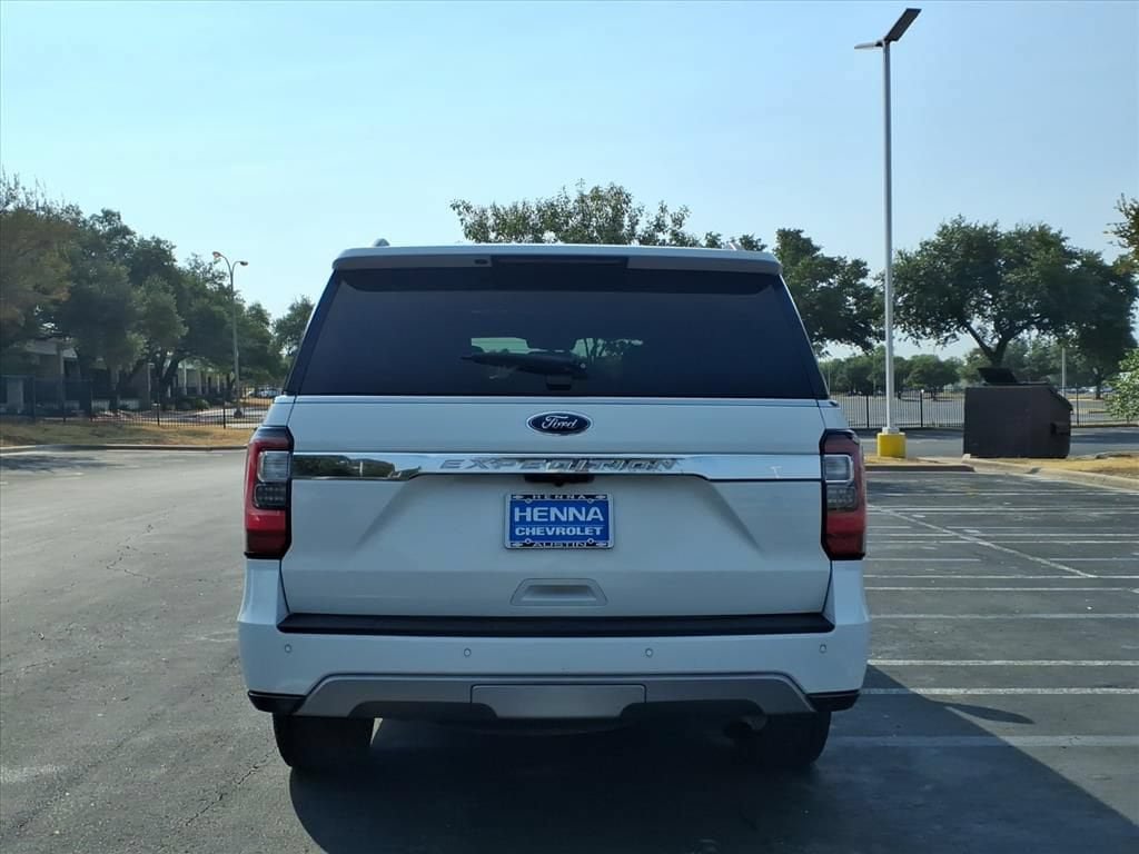 Used 2021 Ford Expedition Limited AWD/4WD image 6