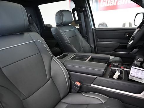 New 2026 Toyota Tundra Limited AWD/4WD image 10