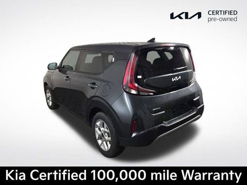 Certified 2025 Kia Soul LX w/ LX Technology Package FWD image 8