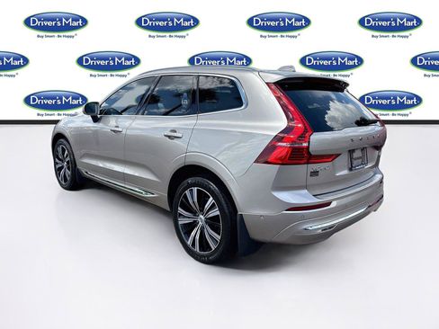 Used 2023 Volvo XC60 B5 Plus AWD/4WD image 5