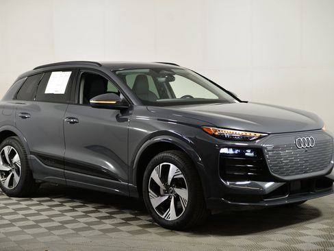 Certified 2025 Audi Q6 e-tron Premium Plus w/ Premium Plus image 6