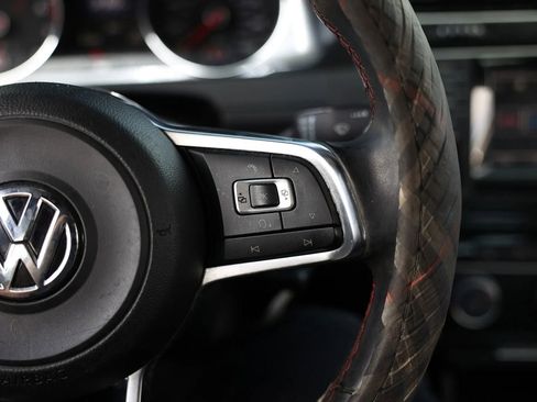 Used 2015 Volkswagen GTI S image 30