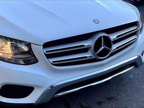 Used 2016 Mercedes-Benz GLC 300 image 29
