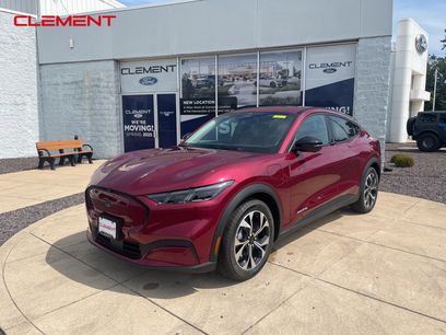 New 2025 Ford Mustang Mach-E Select w/ Comfort Package Lite