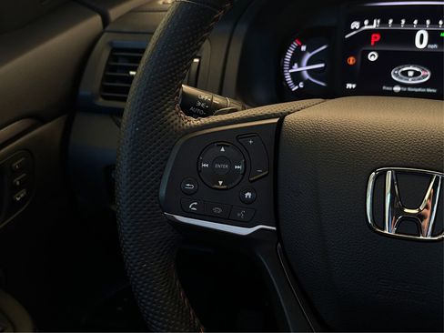 Used 2023 Honda Passport TrailSport image 26