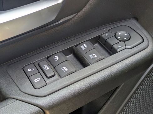 New 2026 RAM 1500 Express AWD/4WD image 11