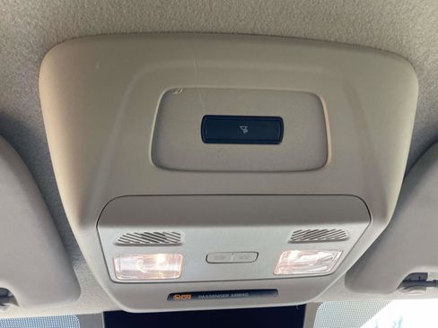 Used 2024 Ford Transit 250 Low Roof w/ Exterior Upgrade Package image 28