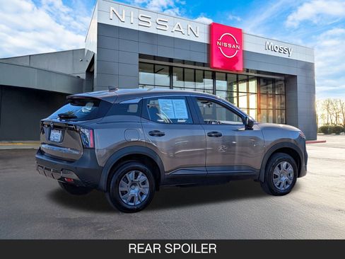 Certified 2025 Nissan Kicks S image 6