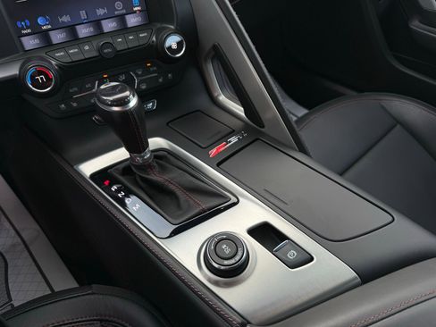 Used 2017 Chevrolet Corvette Stingray Coupe image 43