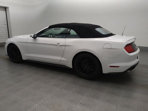 Used 2020 Ford Mustang Premium RWD image 3